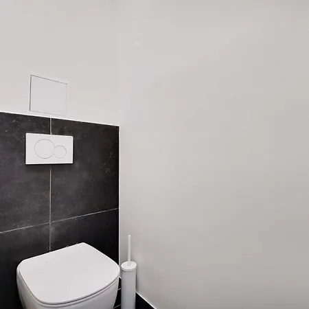 Modern - 2p - Place Des Vosges *