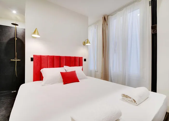 Modern - 2p - Place Des Vosges *