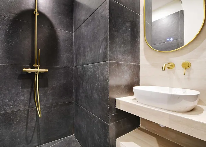 Modern - 2p - Place Des Vosges